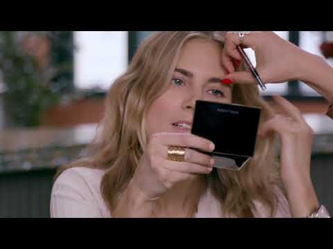 Video: Estee Lauder Bare Glow Pure Color Spilgts pārskats