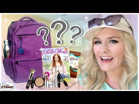 What's In My NEW Mom Travel Bag | Travel Organization Ideas