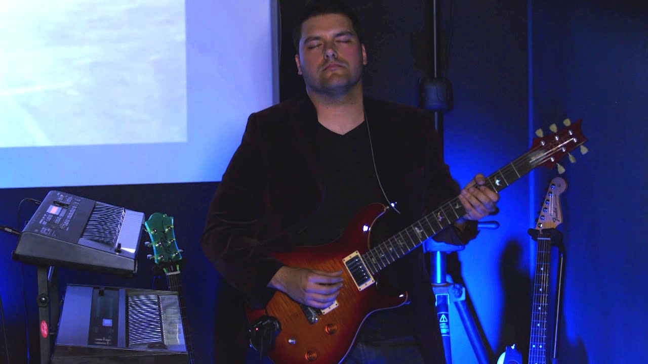 Carlos Garo - Trip North (Live 2015 from Madrid)