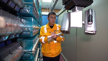 Intellectual patrol robot ensures travel rush security in Shanghai