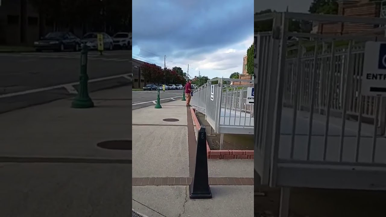 1ST AMENDMENT AUDIT VERN 1 FOOL LAWYER 2ND 