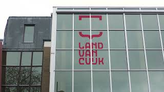 Download Lagu Mogelijk woningbouw in voormalig gemeentehuis Cuijk, GGZ haakt af MP3