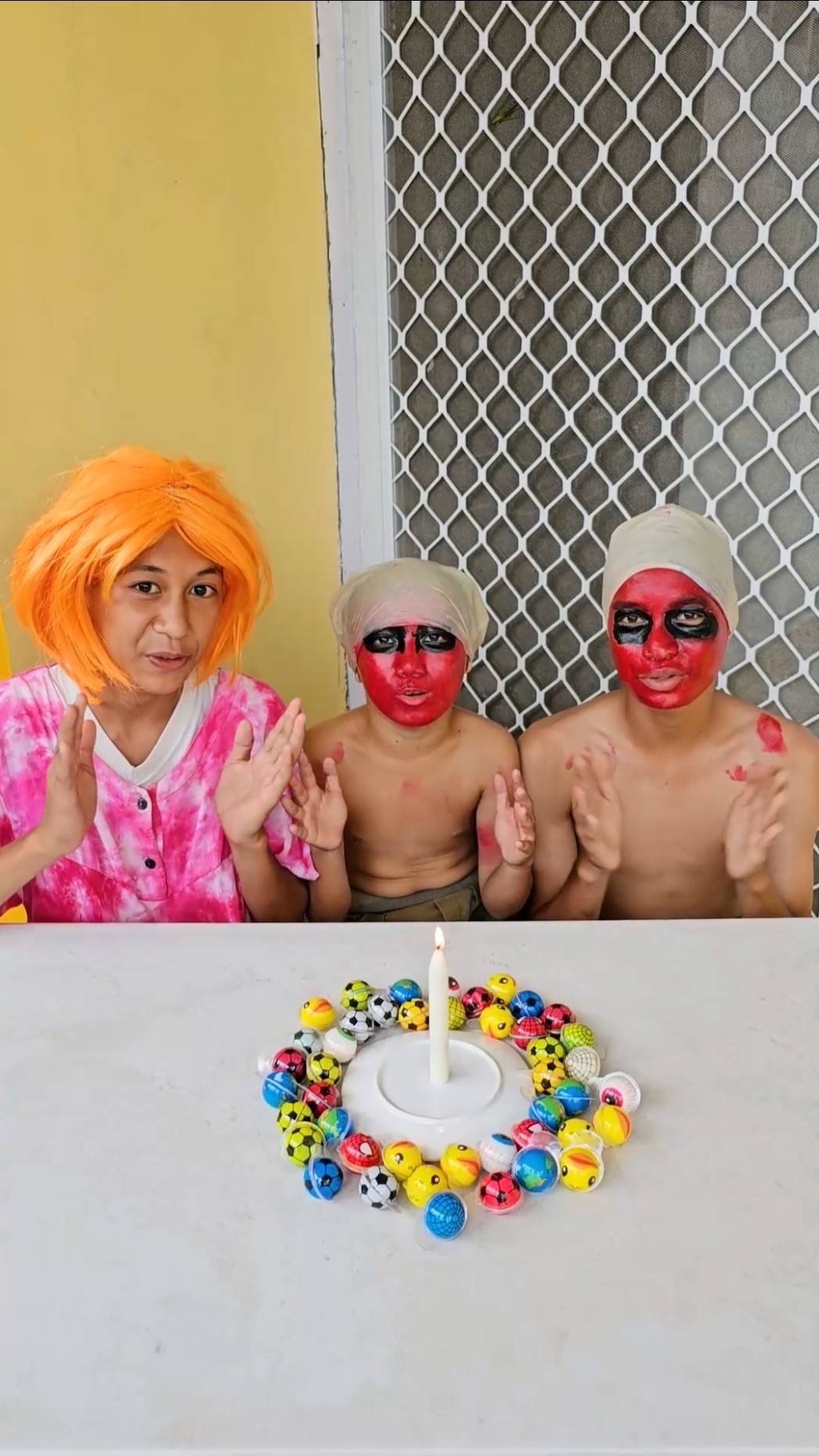 HAPPY BIRTHDAY PRANK FOR MOM