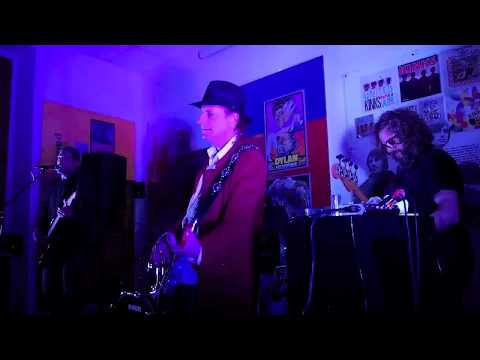 Gary Lucas &