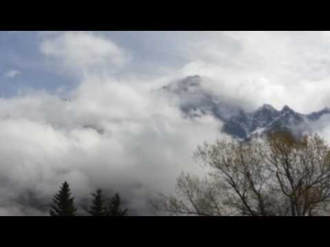 სტეფანწმინდა (კავკასიონი ღრუბლებში)