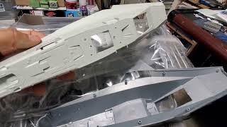 AMT AND REVELL Mandalorian Razor Crest 1/72 Scale Model Kits Review