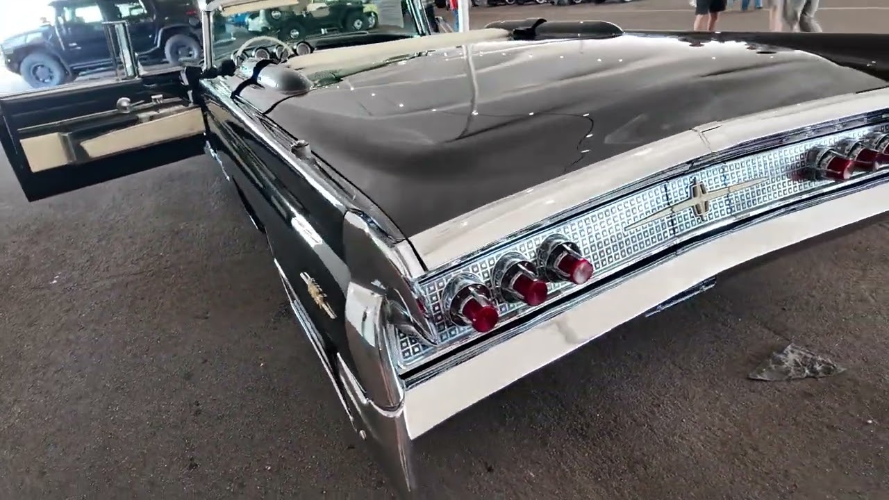 B*e様 1960s アメリカ製 ヴィンテージ コーンヘッドランプ 1960 LINCOLN CONTINENTAL MARK V CONVERTIBLE - Vehicle | Barrett