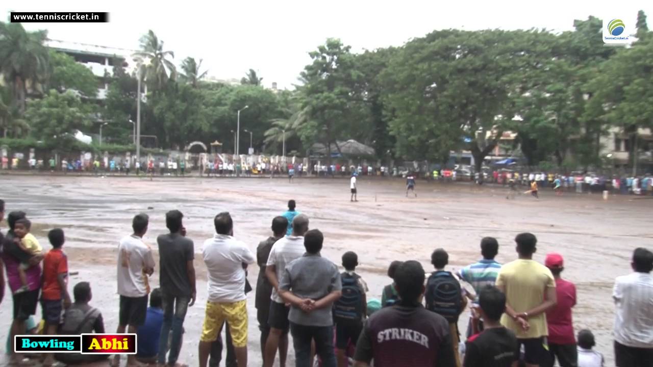 Abhi (Omkar XI) Bowling In Reliable Cup 2016, Kalachowky-Mumbai