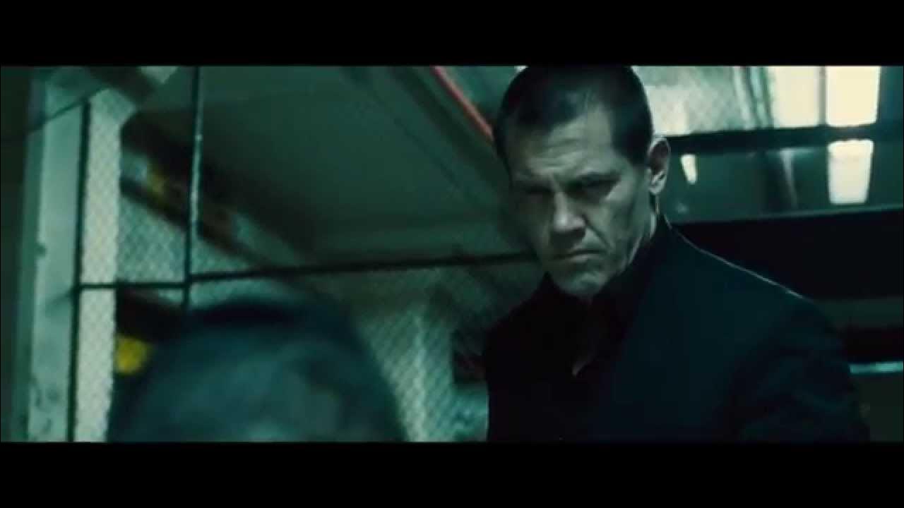 Oldboy барбершоп санкт-петербург. Олдбой стрижка. Олдбой римская. Тач тим олдбой в белой раскраске. Джош бролин олдбой.