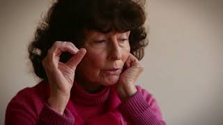 Linda Perhacs: Volkskrant interview & live at Janskerk at Le Guess Who 2013