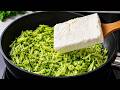 Натрите КАБАЧОК и добавьте ТВОРОГ! 😱 Это НЕВЕРОЯТНО ВКУСНО! Рецепт белкового завтрака на сковороде