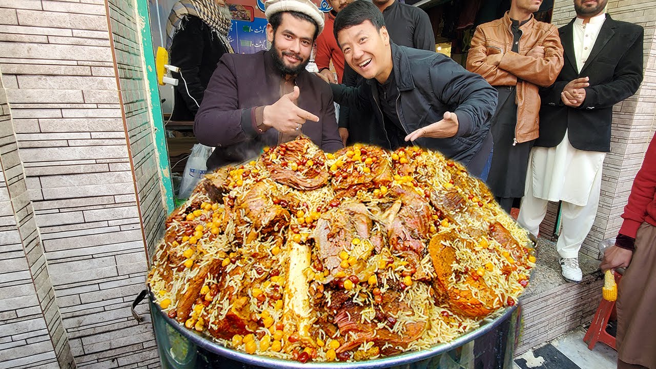 MEAT & BONE MARROW MOUNTAIN & BBQ Heaven! STREET FOOD in Peshawar Pakistan | Strictly Dumpling