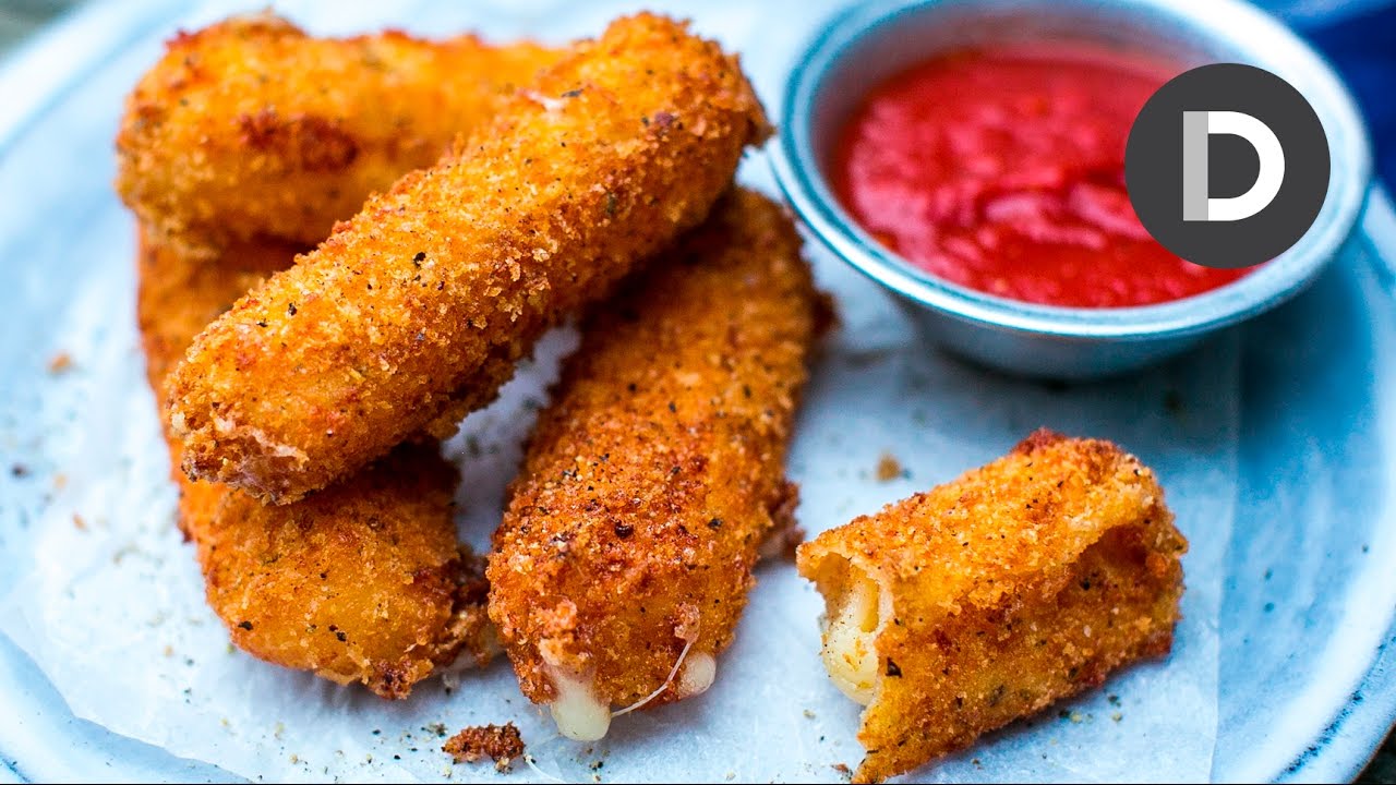 Crispy Mozzarella Sticks with Hot Marinara Sauce!