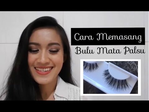 Cara memasang bulu mata palsu bagian bawah