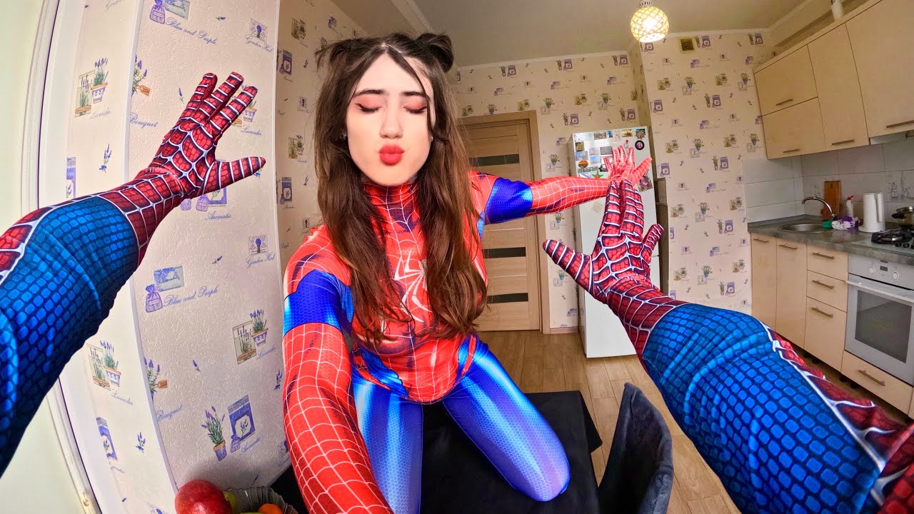 SPIDER MAN WAS TRAPPED IN LOVE BEAUTIFUL GIRL  (POV Love Best) @Celpan 