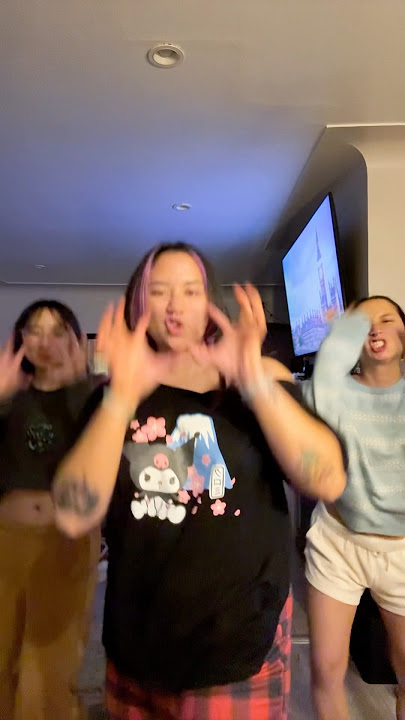 Rawr #tiktok #dance #triplets #trend #shorts