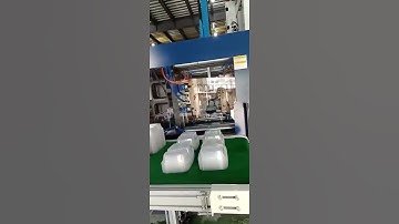 High speed injection molding machine for thin wall container
