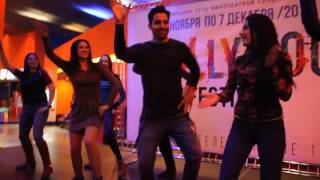 Harshvardhan Rane dancing with a Russian female fans Harshvardhan Rane dancing with a Russian female fans