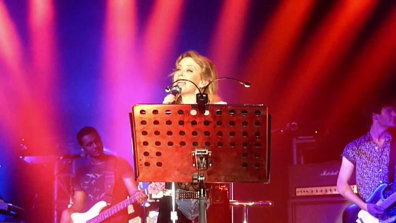 Kylie Minogue Tightrope Manchester 2 April 2012.mp4