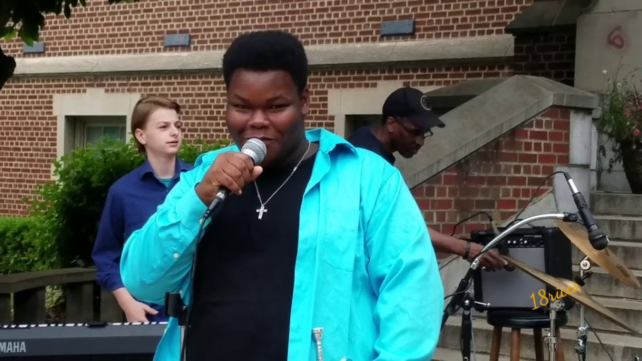 Jazz Inc hosts Jazz on the steps with Kind of Blue Jazz Band