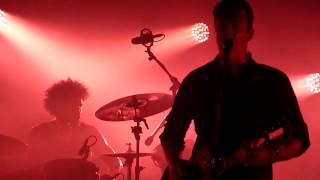 Queens Of The Stone Age - Monsters In The Parasol (Hobart 24.03.14)
