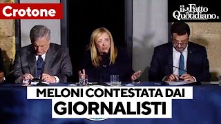 Tensione tra Meloni e i giornalisti: 