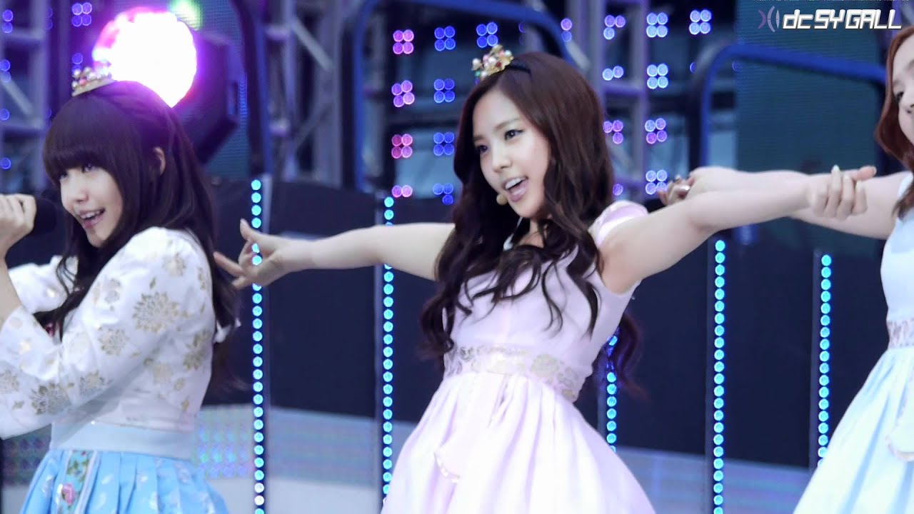 120608 전주 뮤직뱅크 - 에이핑크 (Apink) 손나은 HUSH