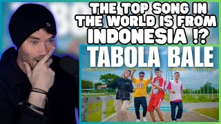 Download lagu INDONESIA'S TOP SONG !? | Tabola Bale - Silet Open Up | Metal Vocalist Reacts