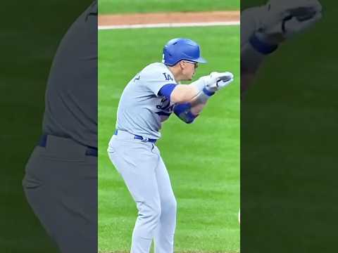 Kike Hernández Raygun Is My Spirit Animal Dodgers La Kikehernandez Raygun Worldseries