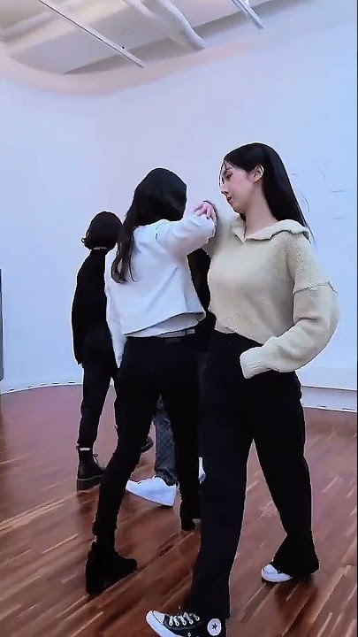 Finally, we got Bambam with Viviz!! 😭🔥 #gfriend #viviz #got7 #bambam #eunha #sinb #umji #shorts