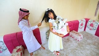 نواف يبي ياخذ توزيعات العيد بالقوة ..!!