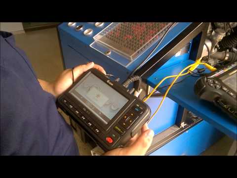 demostración-scanner-automotriz-g-scan-en-motor-hyundai-2.5-crdi