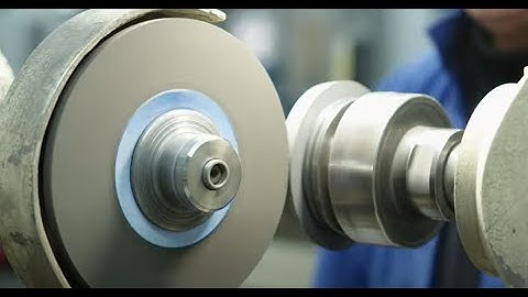 Truing and dressing of diamond grinding wheels