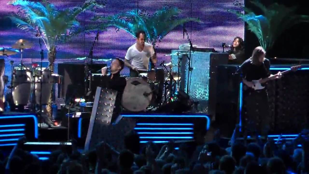 The Killers - Read My Mind live at the Royal Albert Hall 6 July 2009