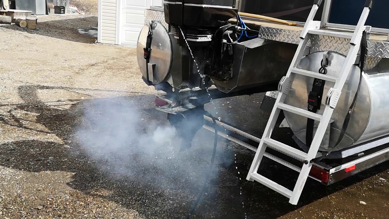 70 HP Mercury - YouTube