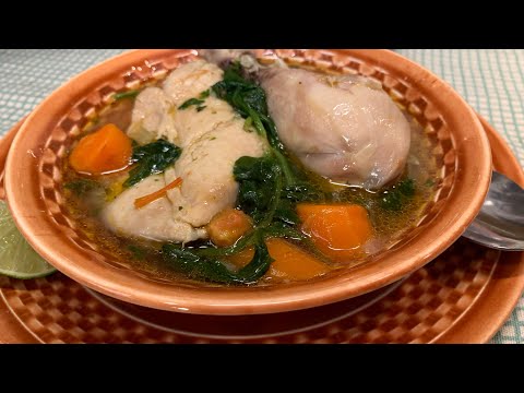 Video: Sopa De Pollo Y Espinacas