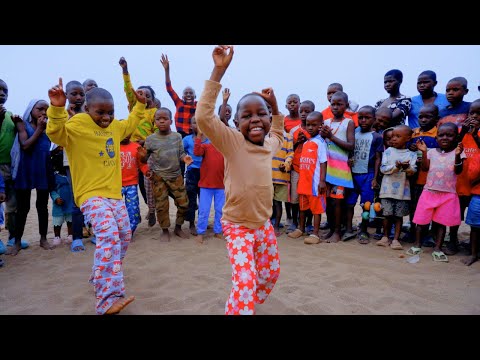 Masaka Kids Africana Dancing Feel the Beat (Dance Video) [4k]