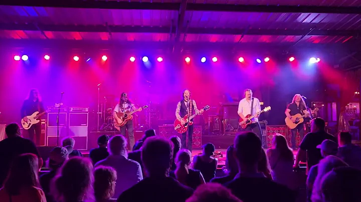 Whatcha Know Good   Blackberry Smoke w Brent Cobb   John T  Floore's Country Store 3_29_25