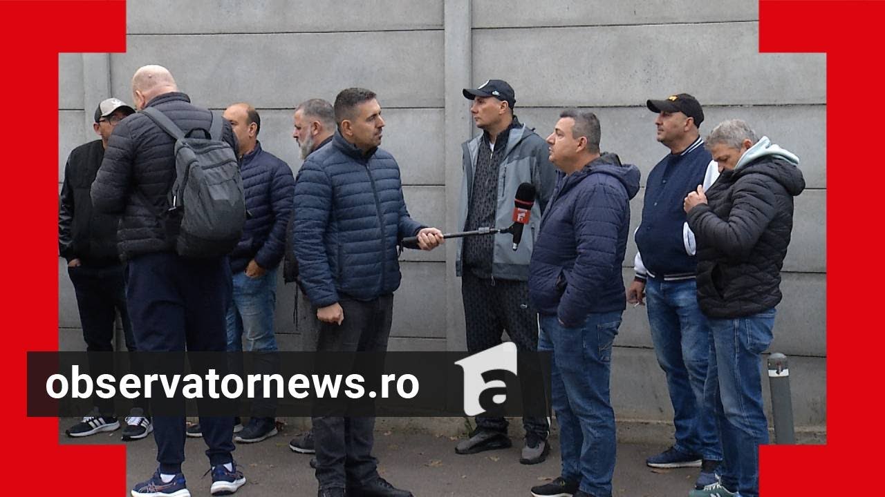 Imagini cu rezerviştii de peste 50 de ani, chemaţi la mobilizare de Armată. 