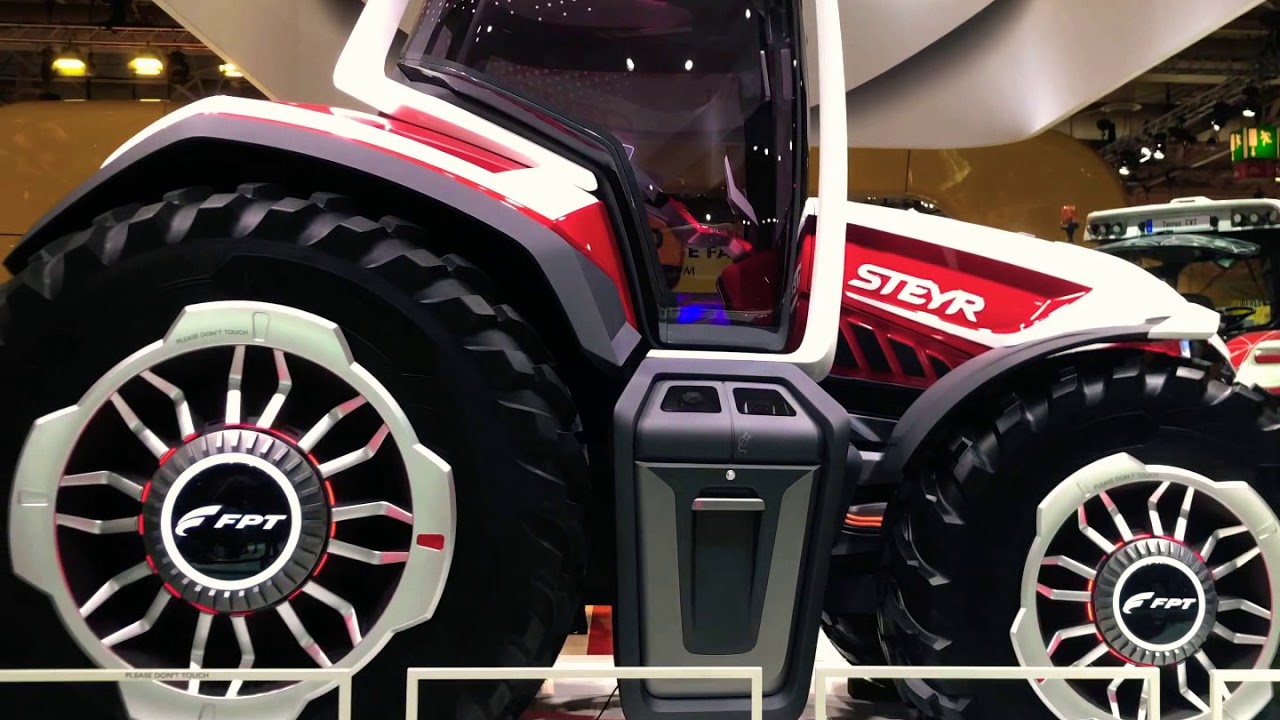 Красивый трактор Steyr на Agritechnica 2019