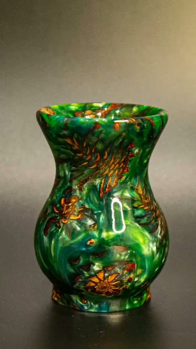 Woodturning_the_swirls_to swirl around 🥰😍😲😍🥰#amazing #handmade #woodworking #viral