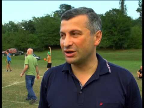 სპორტის მინისტრი სოფ. სიმონეთში საფეხბურთო ტურნირს დაესწრო