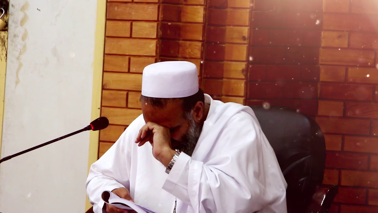 آنچه که از دل برخیزد بر دل نشیند | استاد عبدالظاهر 