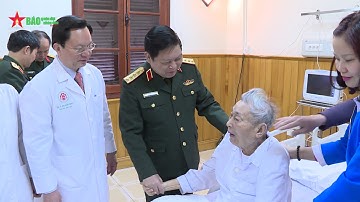 Bộ trưởng Bộ Quốc phòng thăm, chúc Tết nguyên Lãnh đạo Đảng, Nhà nước và Quân đội