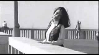 Video voorbeeld van "Laura Pausini  - La Soledad ( Video Original )"