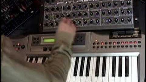 Future Retro XS Synthesizer Part 5