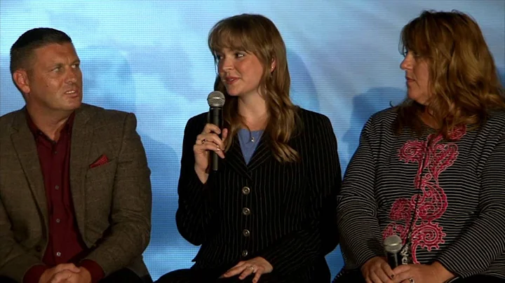 Rachel Sherwood at the Mindset Retreat Success Panel