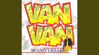 Vignette de la vidéo "Los Van Van - !Qué sorpresa!"