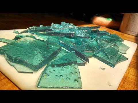 How do you make stunt glass?