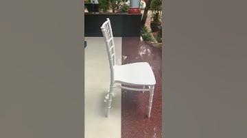 Ghế Chiavari nhựa đúc nhập khẩu rẻ nhất 2020